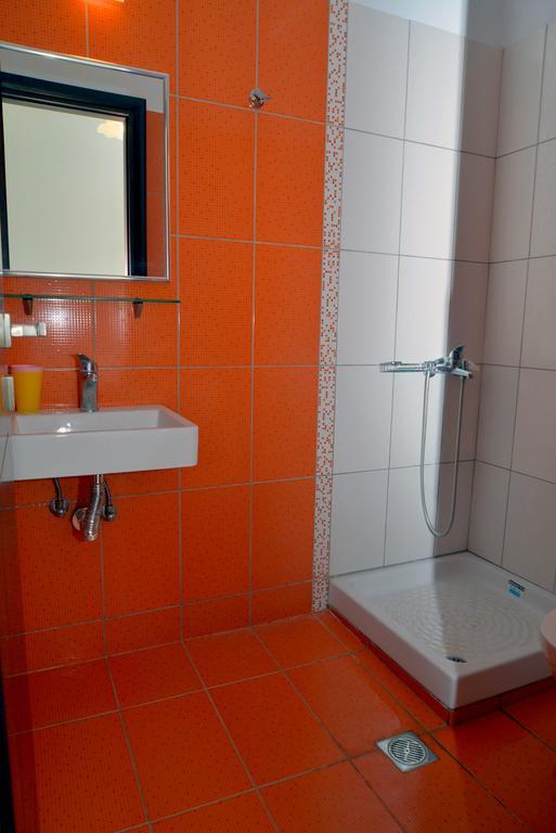 Krystallia Apartments Дасия Екстериор снимка